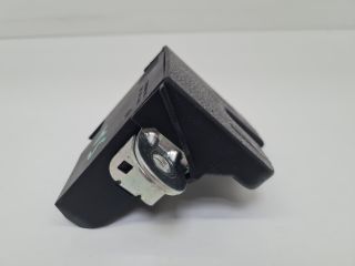 bontott VW GOLF VI Csomagtérajtó Zárszerkezet