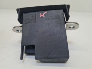 bontott VW GOLF VI Csomagtérajtó Zárszerkezet