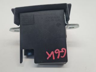 bontott VW GOLF VI Csomagtérajtó Zárszerkezet