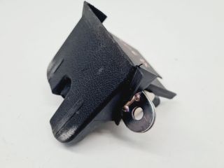 bontott VW GOLF VI Csomagtérajtó Zárszerkezet