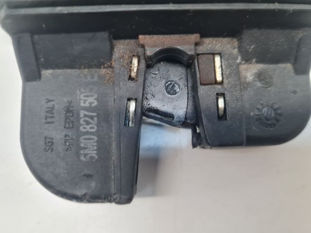 bontott VW GOLF VI Csomagtérajtó Zárszerkezet