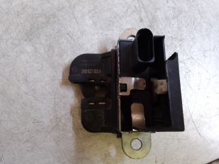 bontott VW GOLF VI Csomagtérajtó Zárszerkezet