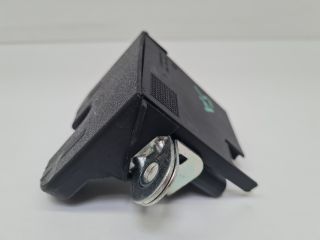 bontott VW GOLF VI Csomagtérajtó Zárszerkezet