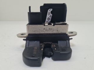 bontott VW GOLF VI Csomagtérajtó Zárszerkezet