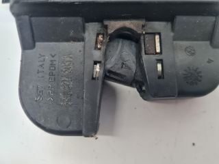 bontott VW GOLF VI Csomagtérajtó Zárszerkezet