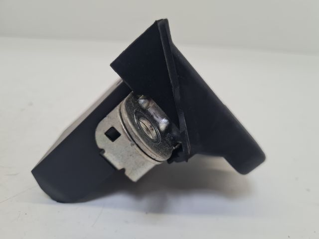 bontott VW GOLF VI Csomagtérajtó Zárszerkezet