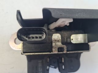 bontott VW GOLF VI Csomagtérajtó Zárszerkezet