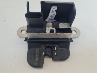 bontott VW GOLF VI Csomagtérajtó Zárszerkezet