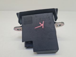 bontott VW GOLF VI Csomagtérajtó Zárszerkezet