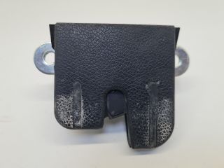 bontott VW GOLF VI Csomagtérajtó Zárszerkezet