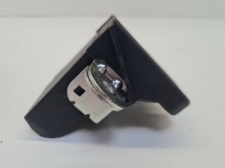 bontott VW GOLF VI Csomagtérajtó Zárszerkezet