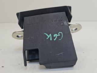 bontott VW GOLF VI Csomagtérajtó Zárszerkezet