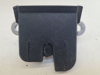 bontott VW GOLF VI Csomagtérajtó Zárszerkezet