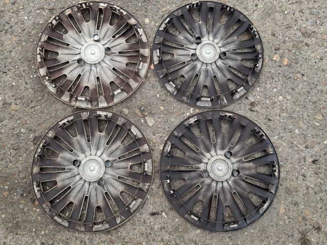 bontott VW GOLF VI Dísztárcsa (1 db)