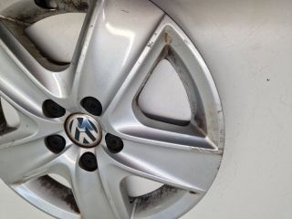 bontott VW GOLF VI Dísztárcsa (1 db)