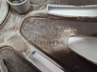 bontott VW GOLF VI Dísztárcsa (1 db)