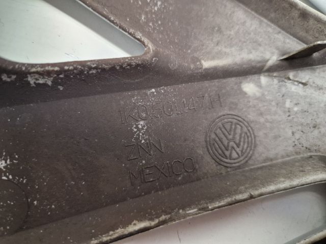 bontott VW GOLF VI Dísztárcsa (1 db)