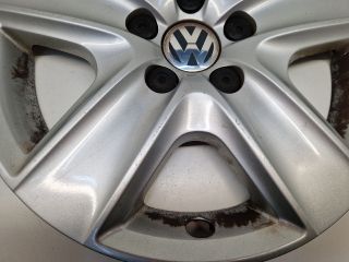 bontott VW GOLF VI Dísztárcsa (1 db)