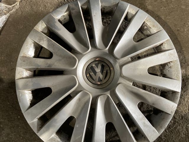bontott VW GOLF VI Dísztárcsa Szett