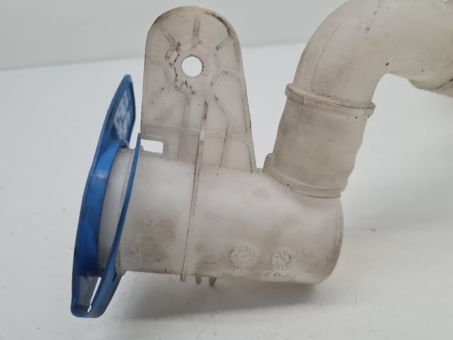 bontott VW GOLF VI Első Ablakmosó Cső