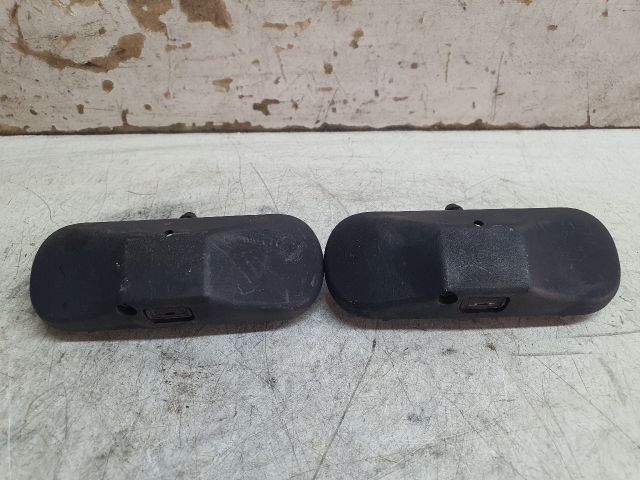 bontott VW GOLF VI Első Ablakmosó Fúvóka