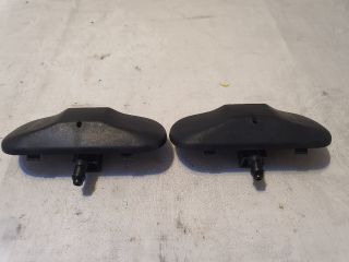 bontott VW GOLF VI Első Ablakmosó Fúvóka