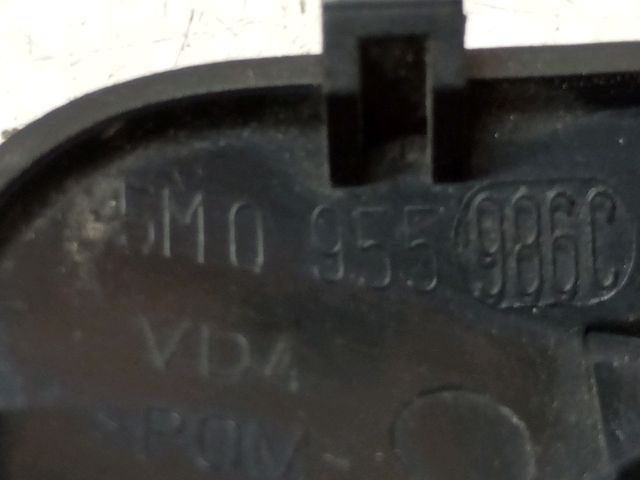 bontott VW GOLF VI Első Ablakmosó Fúvóka