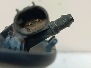 bontott VW GOLF VI Első Ablakmosó Fúvóka