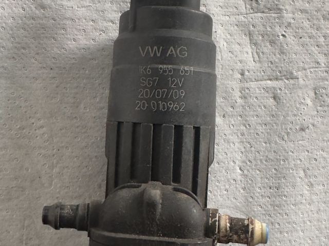 bontott VW GOLF VI Első Ablakmosó Szivattyú