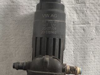 bontott VW GOLF VI Első Ablakmosó Szivattyú