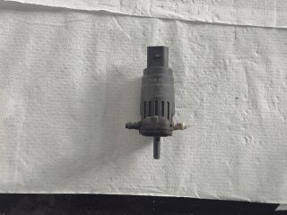 bontott VW GOLF VI Első Ablakmosó Szivattyú