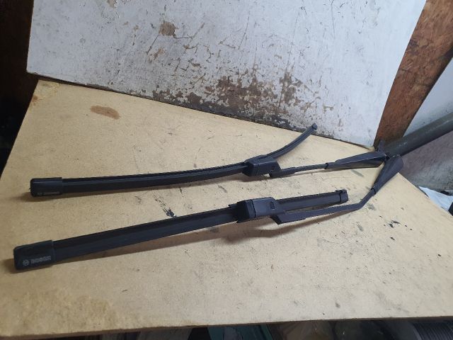 bontott VW GOLF VI Első Ablaktörlő Lapát Pár