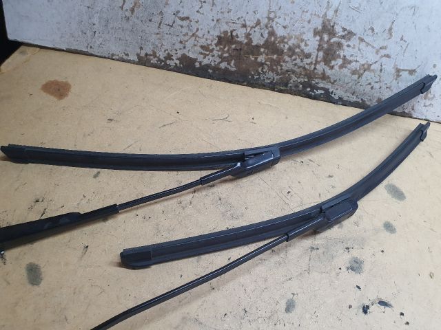 bontott VW GOLF VI Első Ablaktörlő Lapát Pár