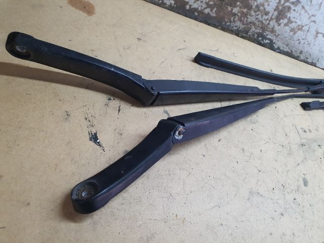 bontott VW GOLF VI Első Ablaktörlő Lapát Pár