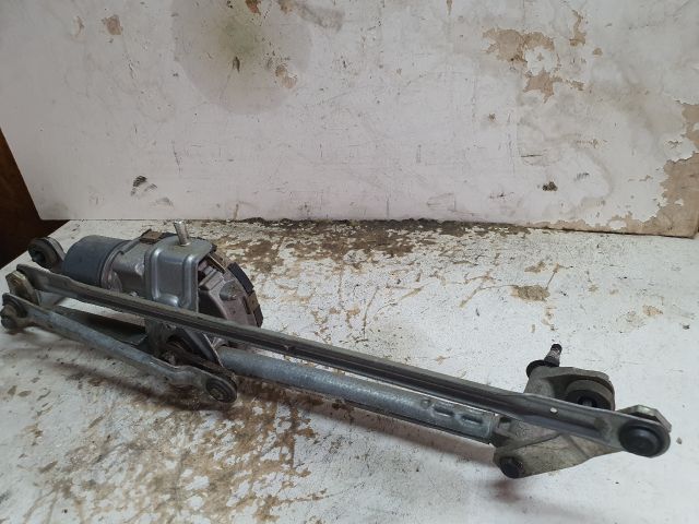 bontott VW GOLF VI Első Ablaktörlő Szerkezet Motorral