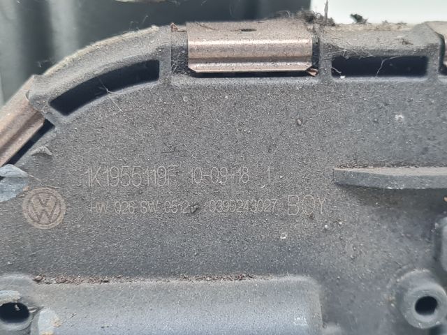 bontott VW GOLF VI Első Ablaktörlő Szerkezet Motorral