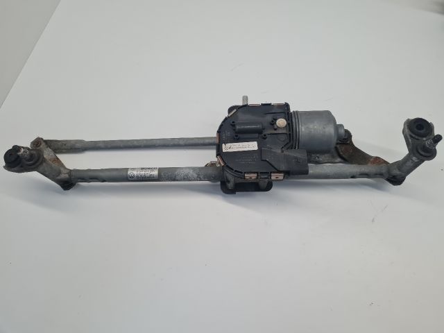 bontott VW GOLF VI Első Ablaktörlő Szerkezet Motorral