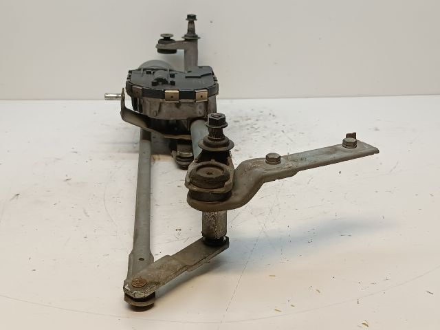 bontott VW GOLF VI Első Ablaktörlő Szerkezet Motorral