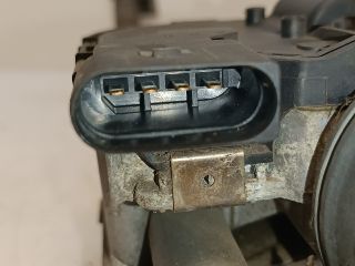 bontott VW GOLF VI Első Ablaktörlő Szerkezet Motorral