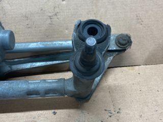 bontott VW GOLF VI Első Ablaktörlő Szerkezet Motorral