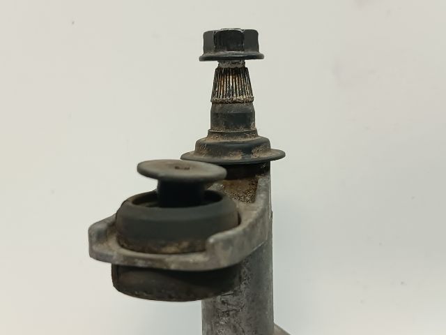 bontott VW GOLF VI Első Ablaktörlő Szerkezet Motorral