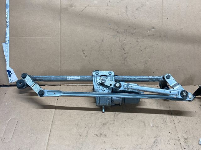 bontott VW GOLF VI Első Ablaktörlő Szerkezet Motorral