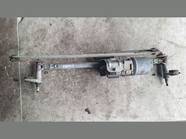 bontott VW GOLF VI Első Ablaktörlő Szerkezet Motorral