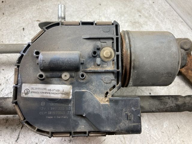 bontott VW GOLF VI Első Ablaktörlő Szerkezet Motorral