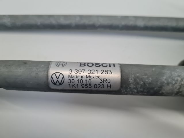 bontott VW GOLF VI Első Ablaktörlő Szerkezet Motorral