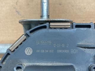 bontott VW GOLF VI Első Ablaktörlő Szerkezet Motorral