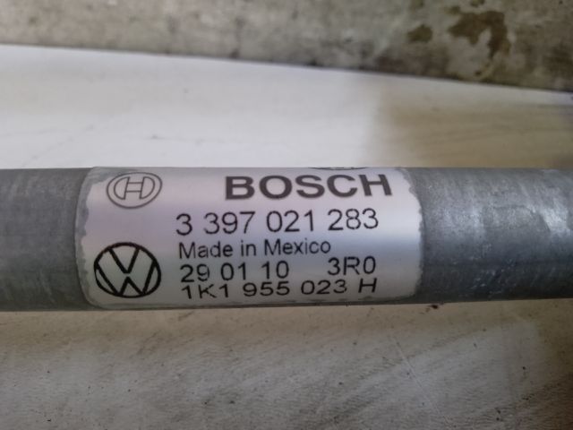 bontott VW GOLF VI Első Ablaktörlő Szerkezet Motorral