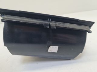 bontott VW GOLF VI Első Hamutartó