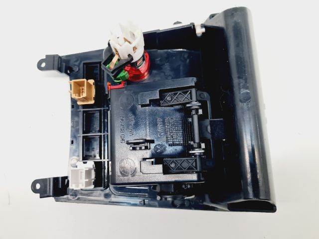 bontott VW GOLF VI Első Hamutartó