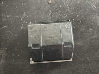 bontott VW GOLF VI Első Hamutartó